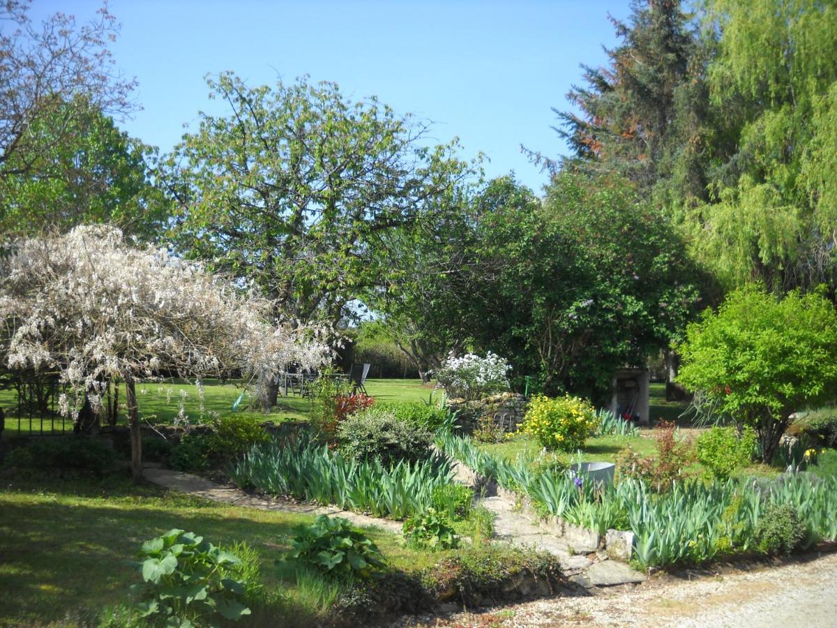 Relais Des Vignottes Bed and Breakfast Chevannes  Buitenkant foto